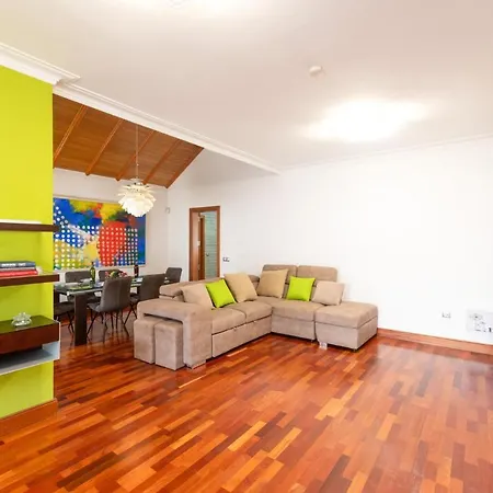 فيلة Jusapa By *